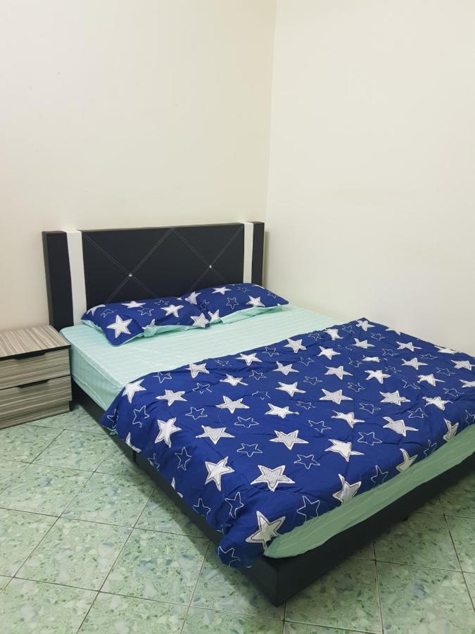 Homestay Che Wan Kuantan Exterior foto